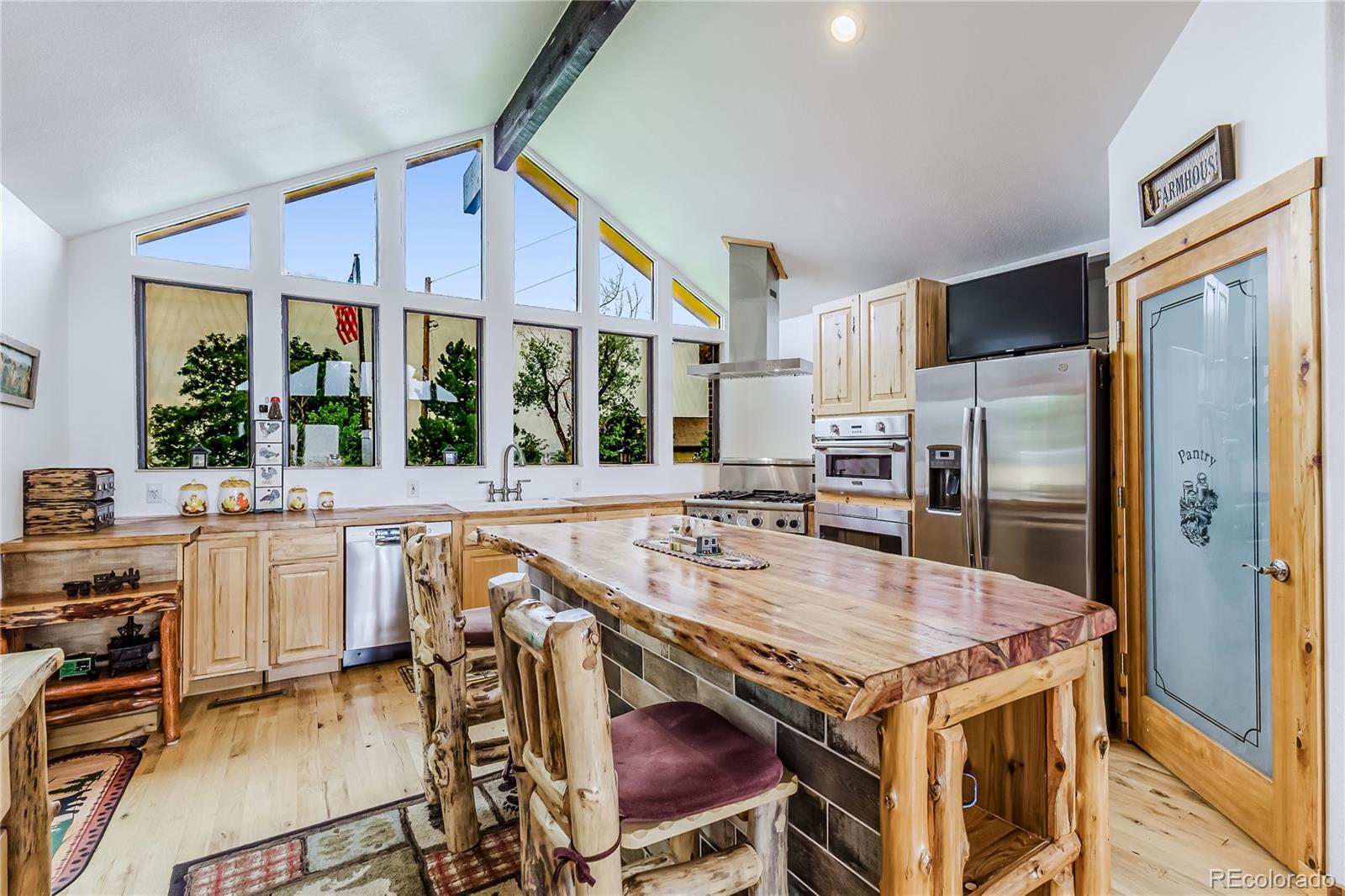 MLS Image #14 for 16535 w 79th drive,arvada, Colorado