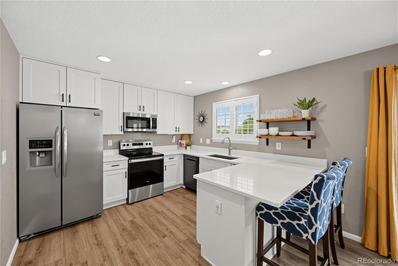 MLS Image #5 for 16451 e phillips drive,englewood, Colorado
