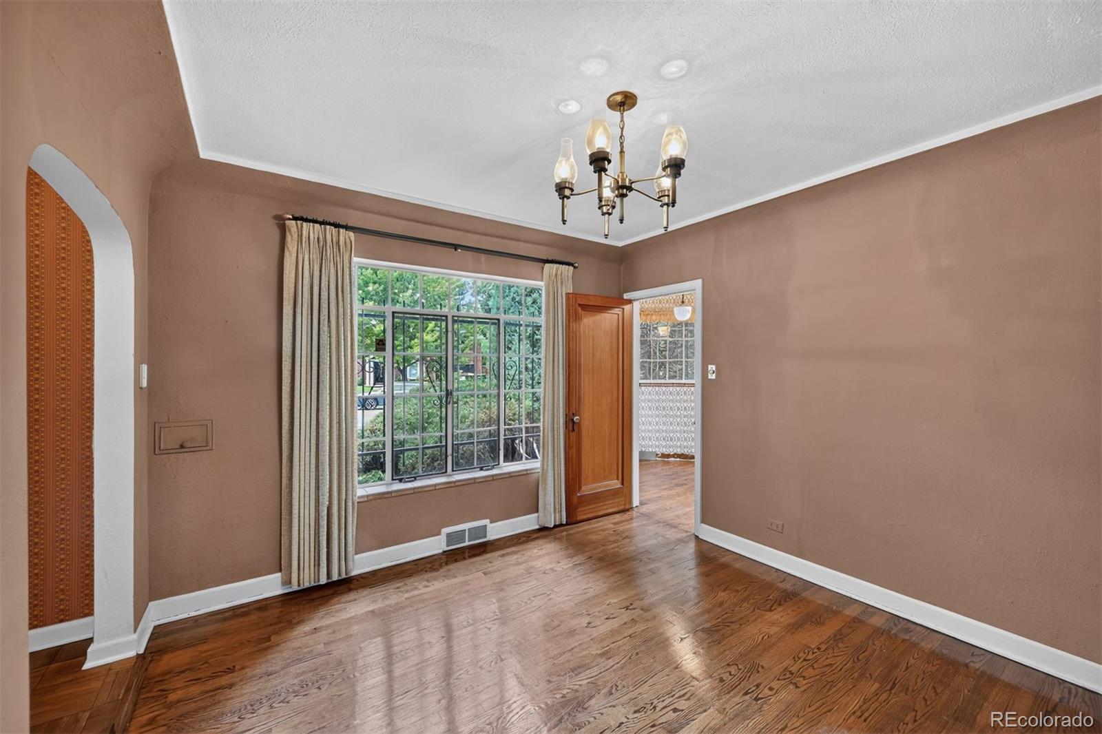 MLS Image #12 for 360  jasmine street,denver, Colorado