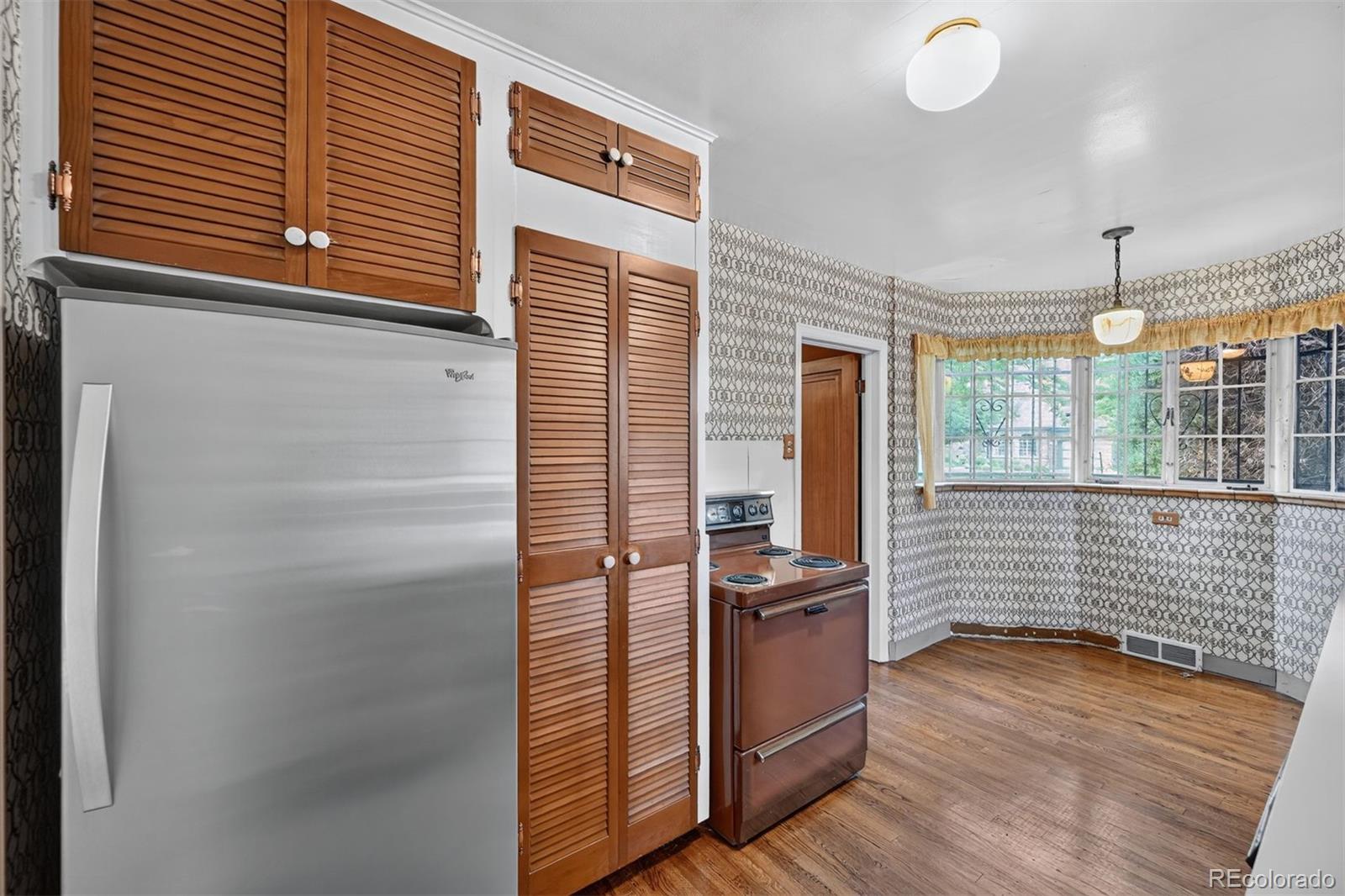 MLS Image #14 for 360  jasmine street,denver, Colorado