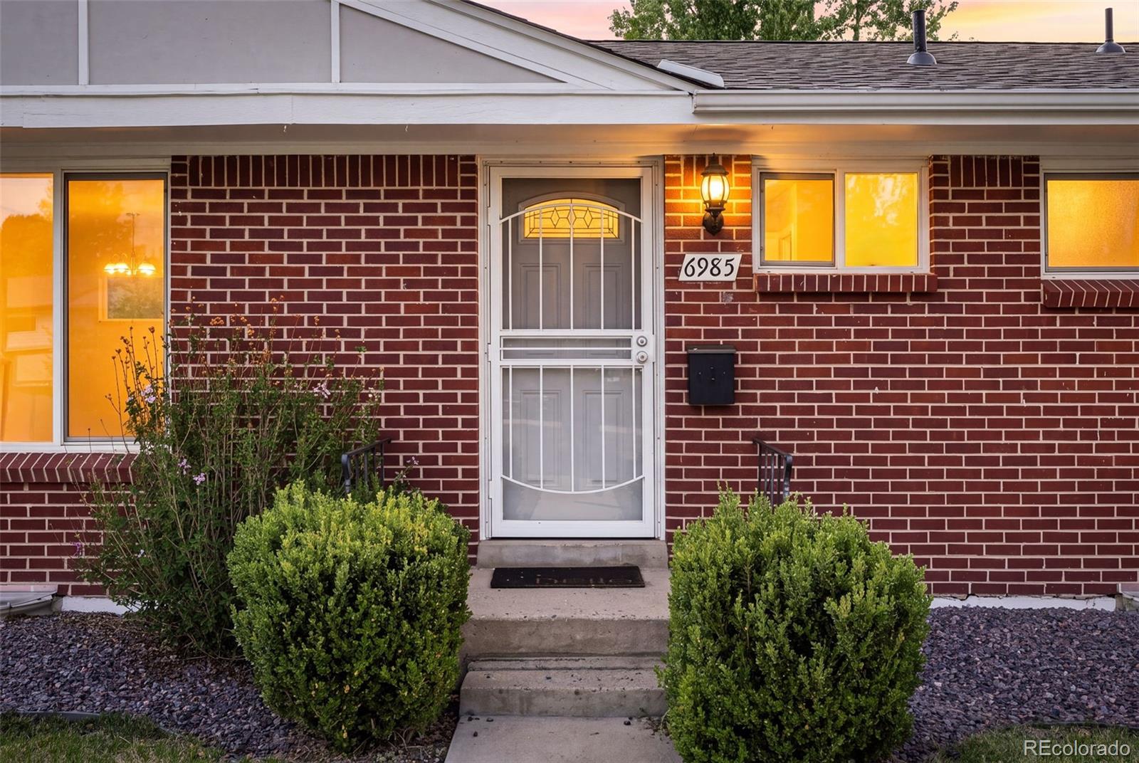 MLS Image #1 for 6985 s ash circle,littleton, Colorado