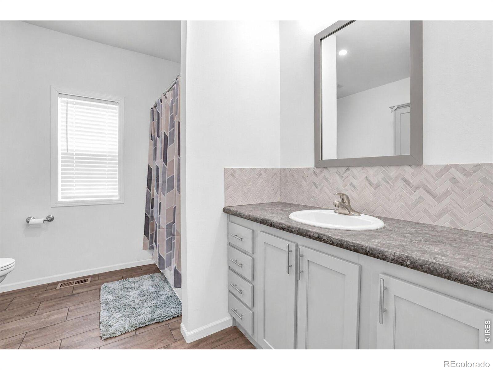 MLS Image #31 for 27385  county road 66 ,gill, Colorado