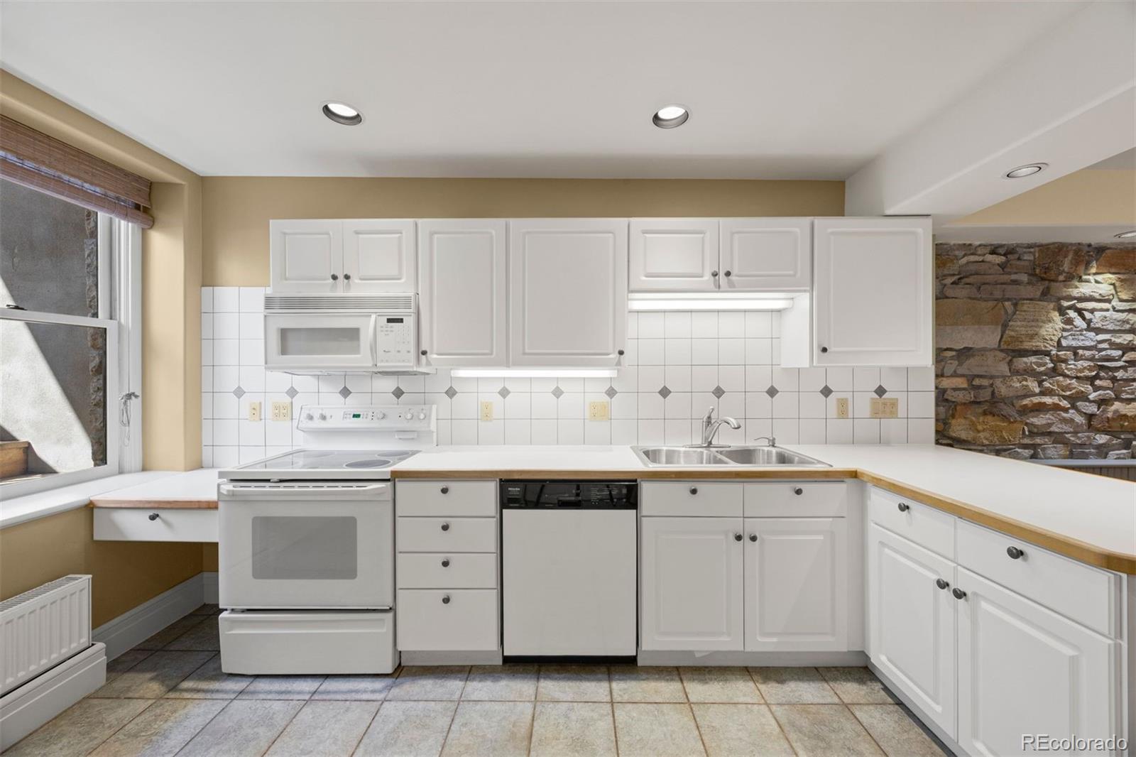 MLS Image #30 for 2939  wyandot street ,denver, Colorado
