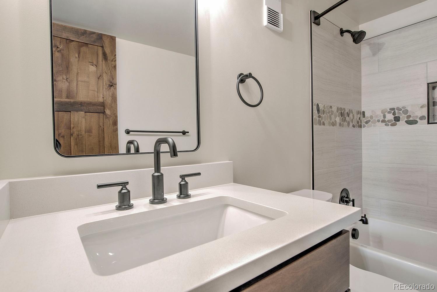 MLS Image #18 for 4400  lodge pole circle,silverthorne, Colorado