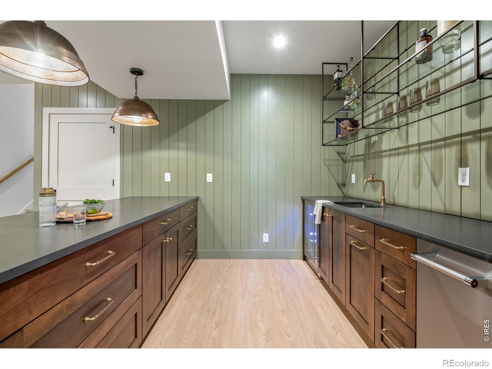 MLS Image #38 for 1669  center pivot court,windsor, Colorado