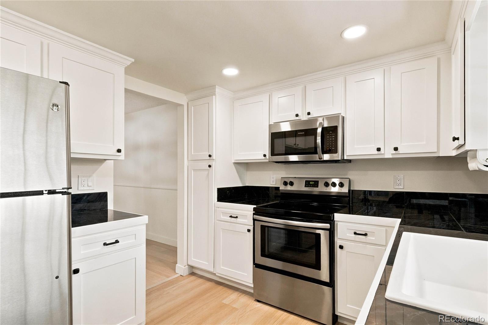 MLS Image #2 for 14071 e quinn circle,aurora, Colorado