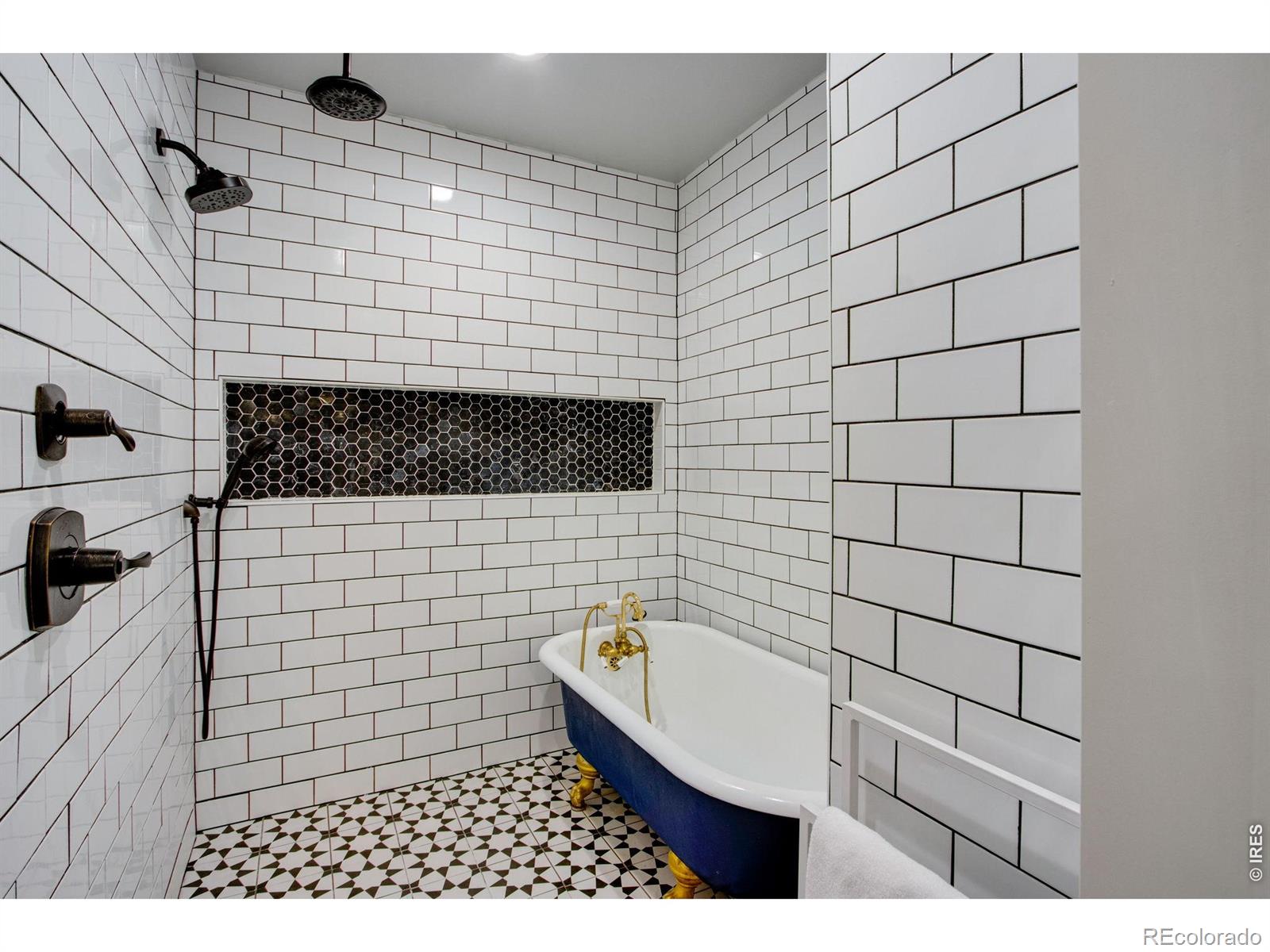 MLS Image #38 for 2418  barry lane,fort collins, Colorado