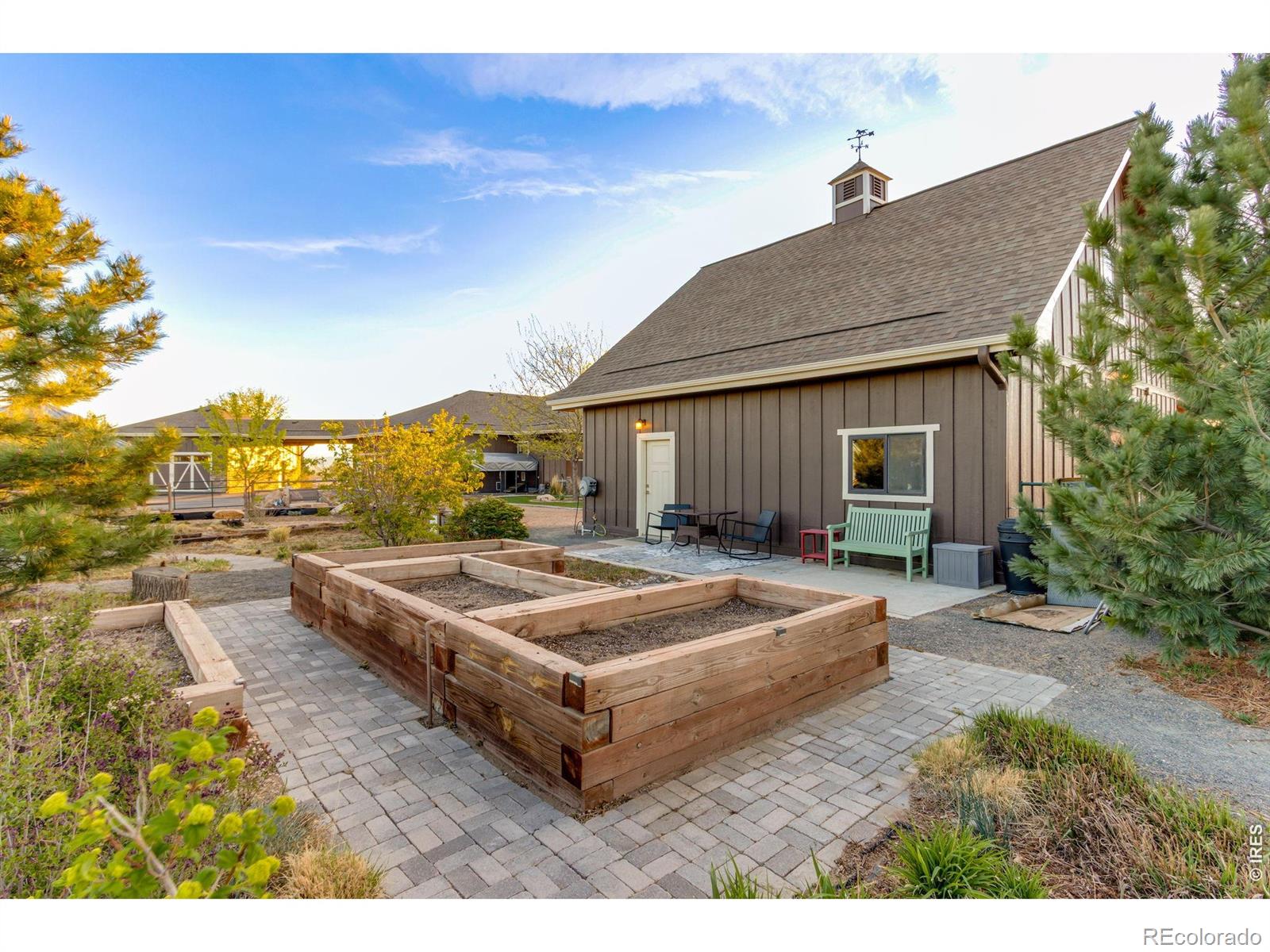 MLS Image #46 for 2418  barry lane,fort collins, Colorado