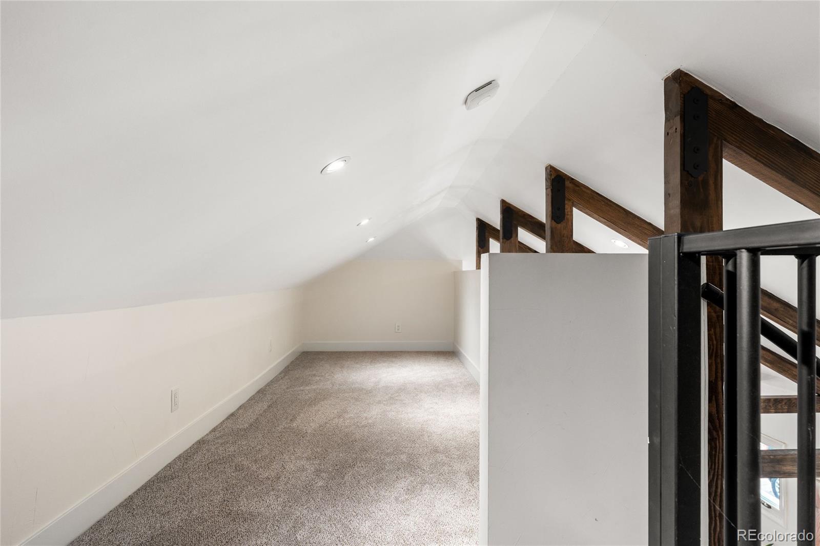 MLS Image #33 for 4157  grove street,denver, Colorado