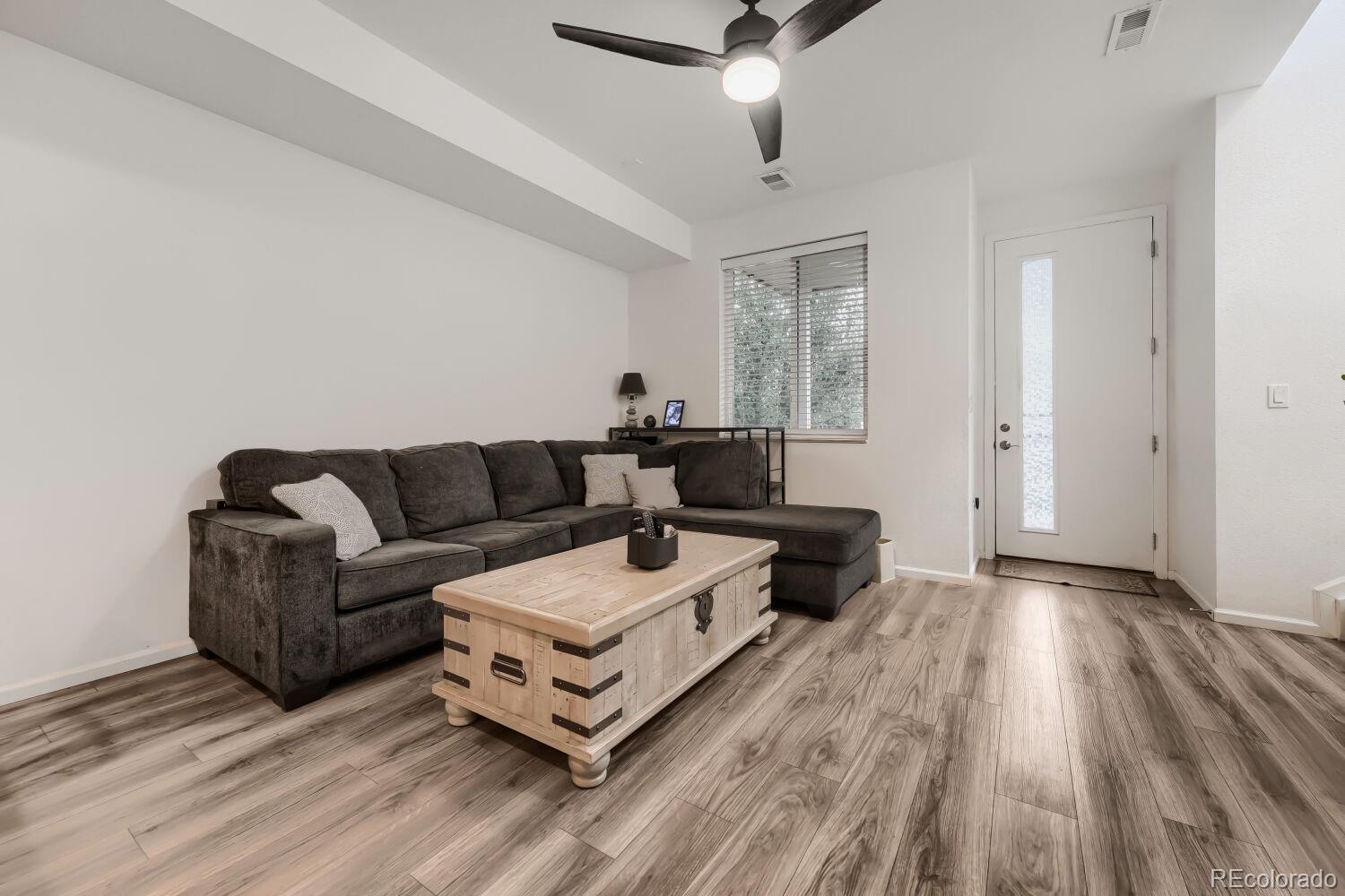 MLS Image #4 for 619 s richfield street,aurora, Colorado