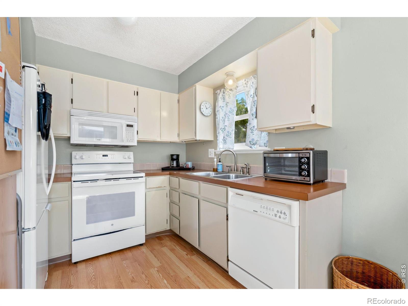 MLS Image #9 for 2604  cherly street,fort collins, Colorado