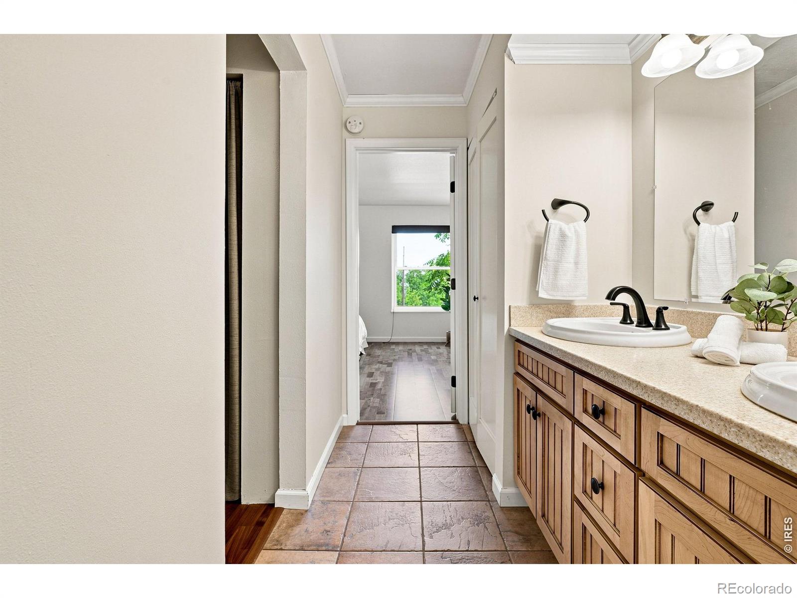 MLS Image #15 for 2227  canyon boulevard,boulder, Colorado