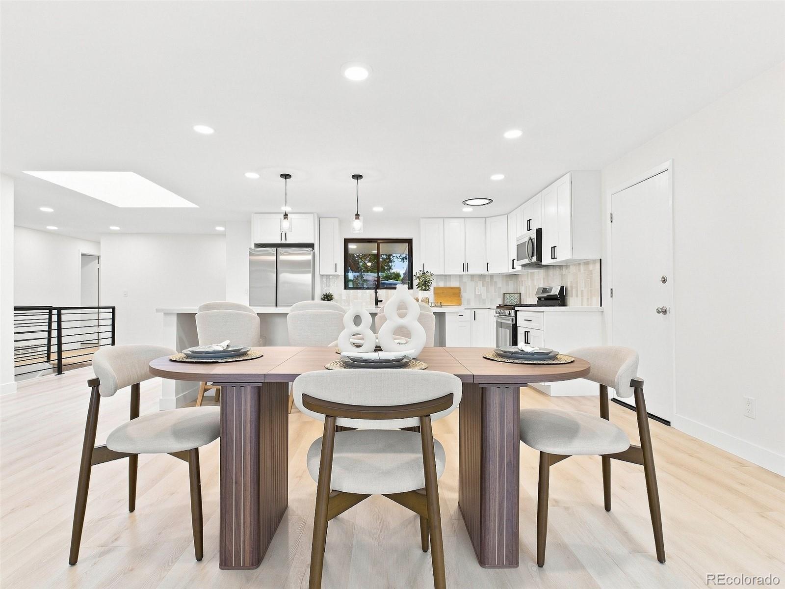 MLS Image #12 for 2361 s holly place,denver, Colorado