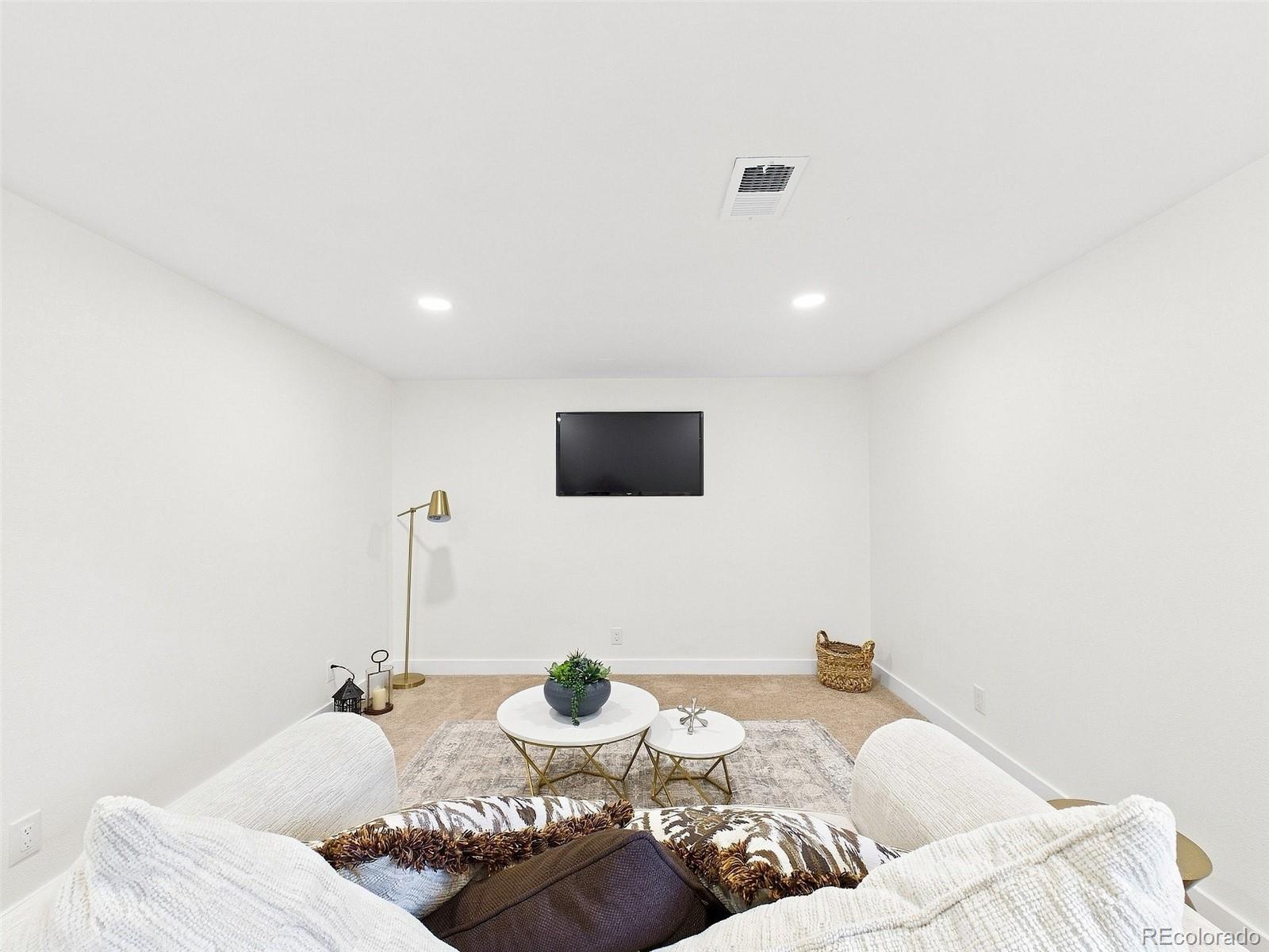 MLS Image #32 for 2361 s holly place,denver, Colorado