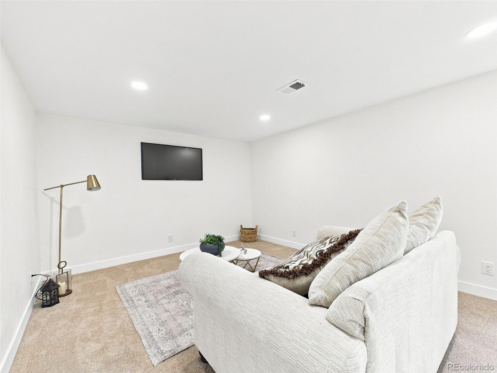 MLS Image #36 for 2361 s holly place,denver, Colorado