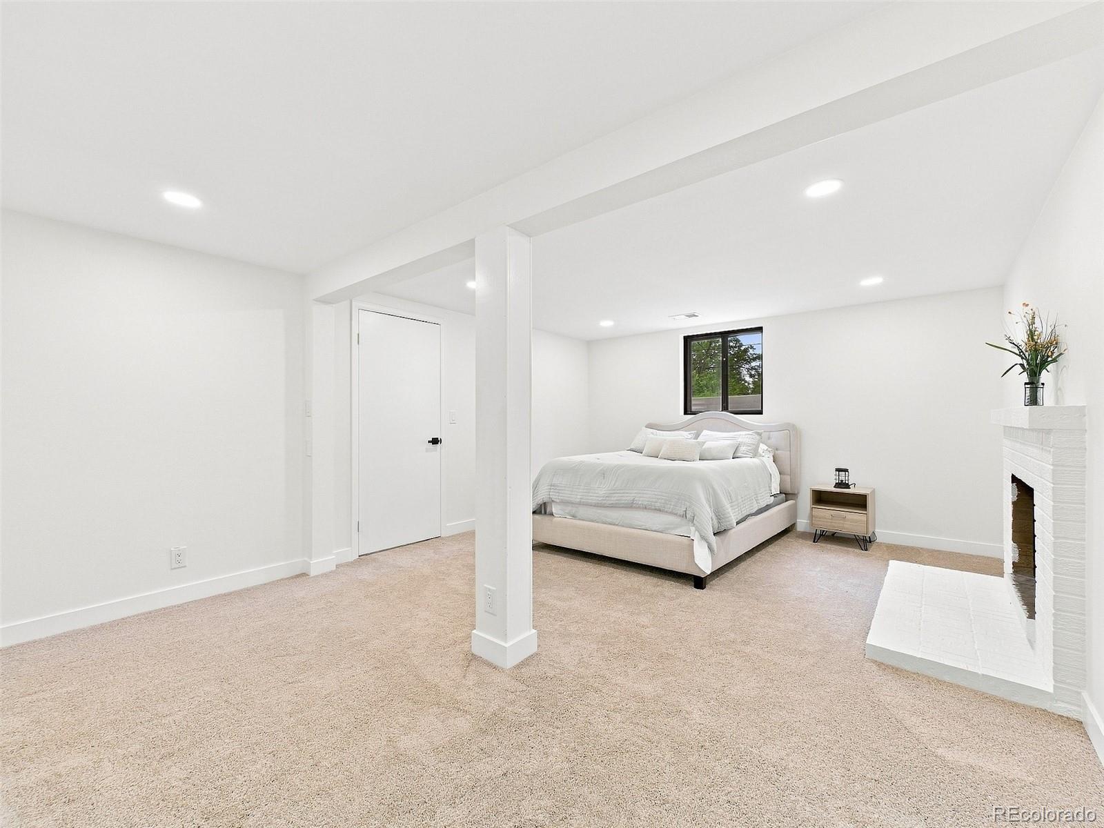 MLS Image #39 for 2361 s holly place,denver, Colorado