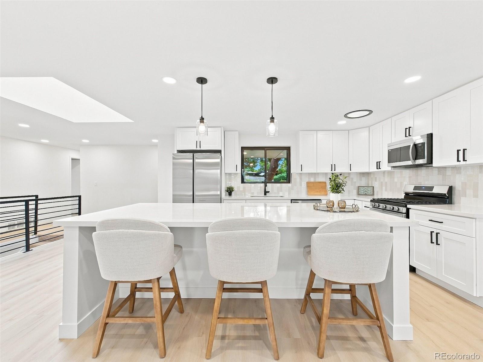 MLS Image #5 for 2361 s holly place,denver, Colorado