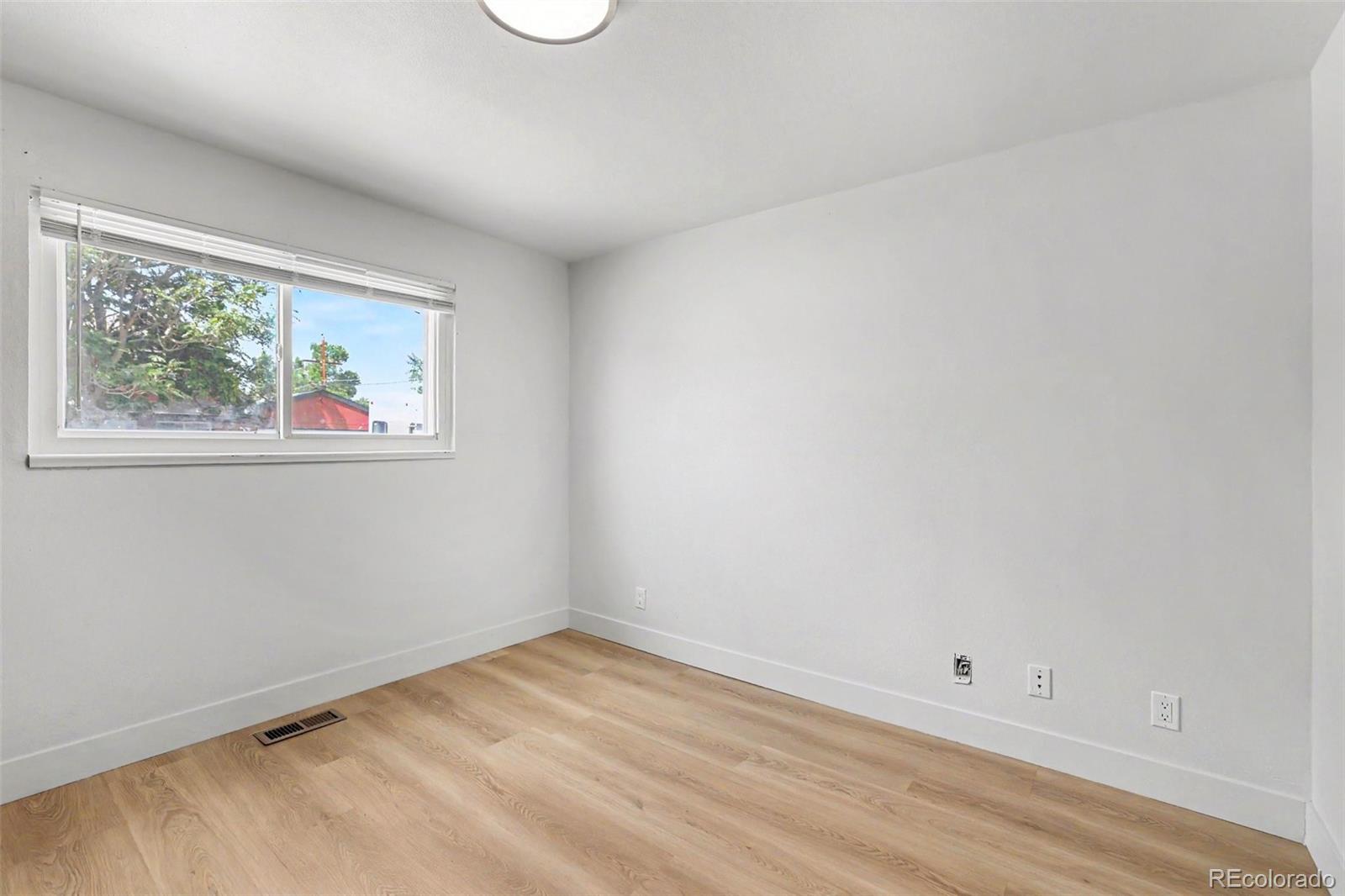 MLS Image #18 for 6520  poplar street,commerce city, Colorado
