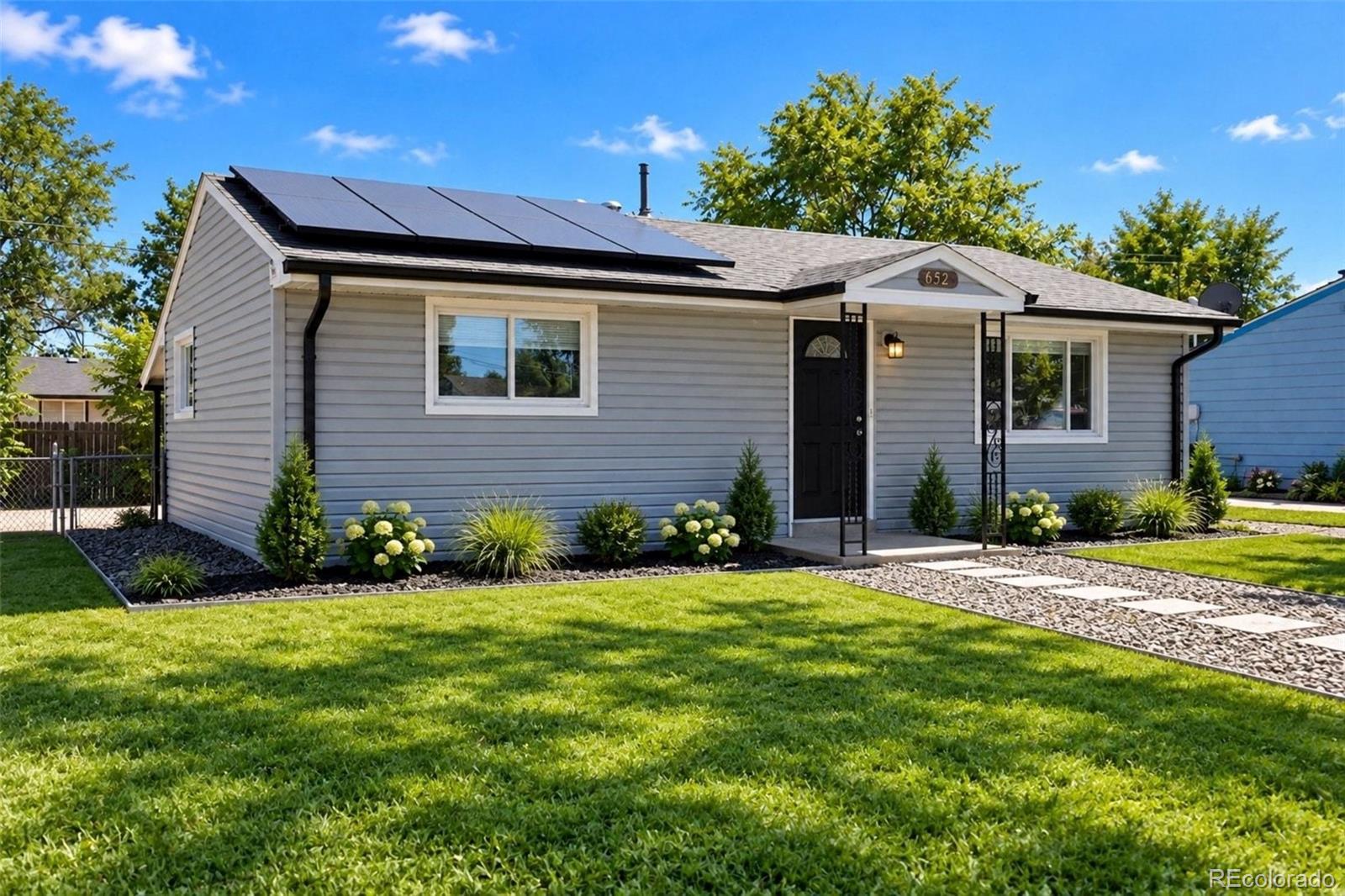 MLS Image #3 for 6520  poplar street,commerce city, Colorado