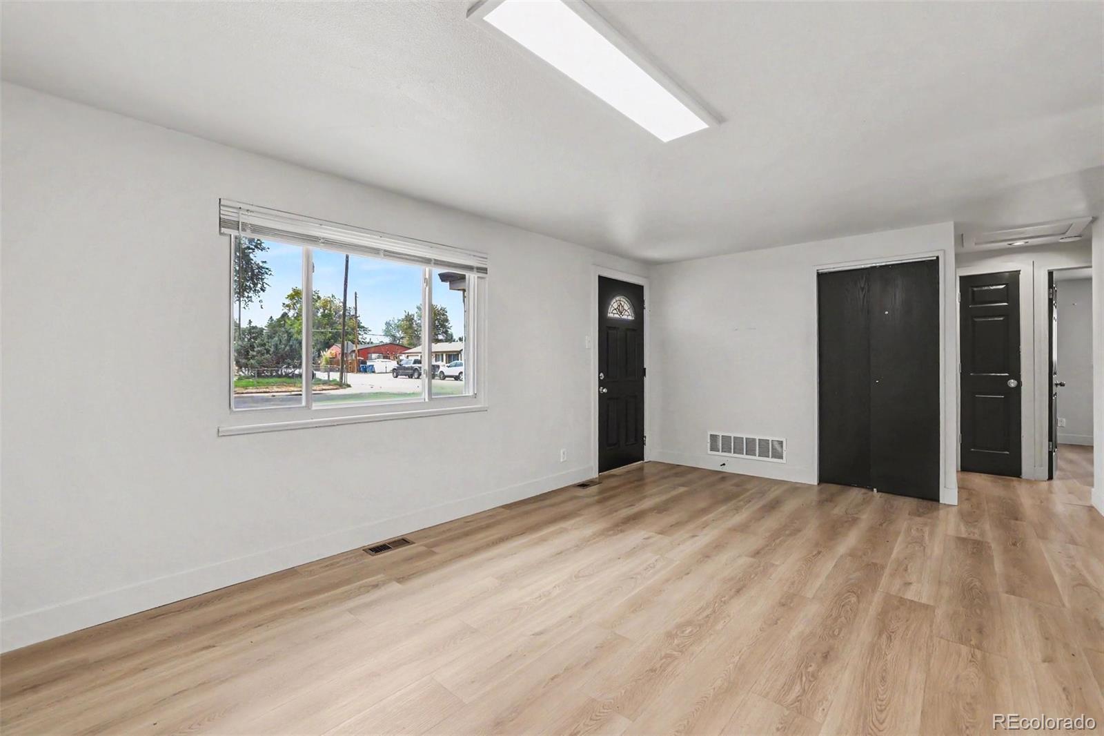 MLS Image #6 for 6520  poplar street,commerce city, Colorado