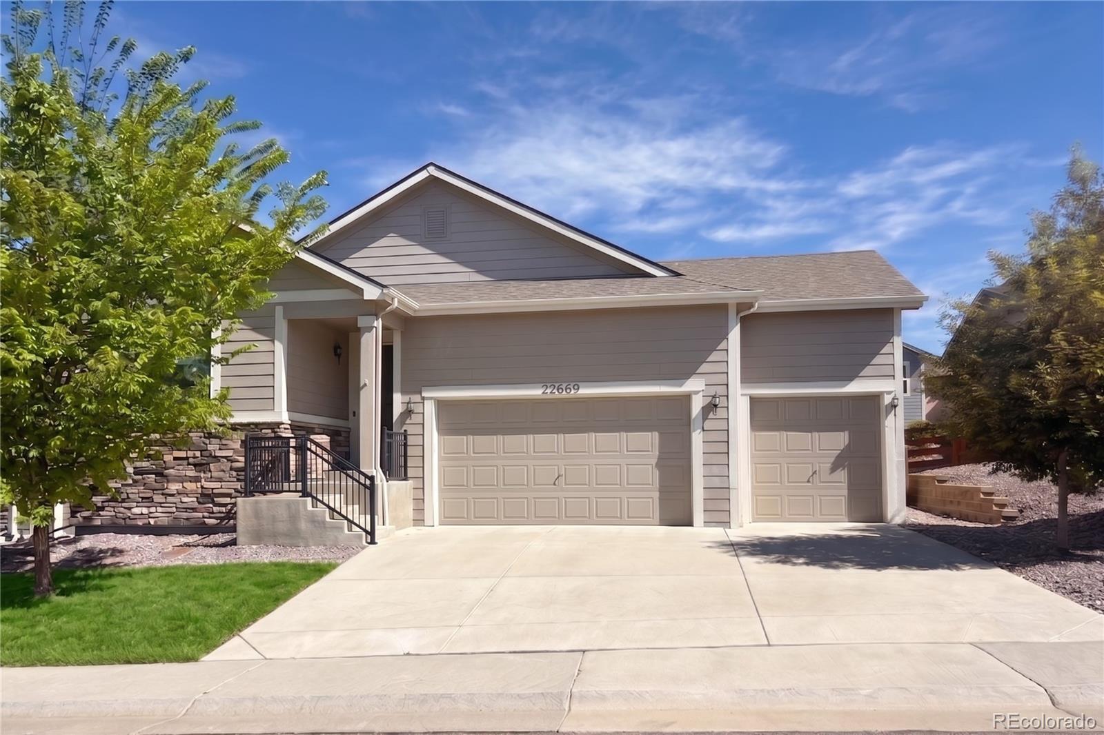MLS Image #4 for 22669 e tufts place,aurora, Colorado