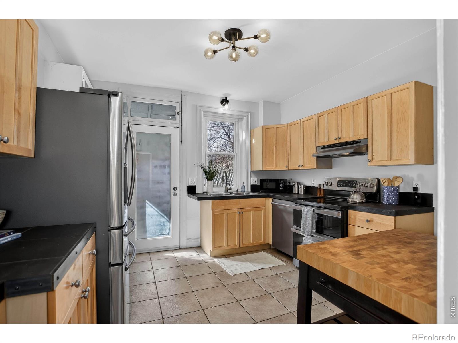 MLS Image #5 for 1902 e 17th avenue ,denver, Colorado