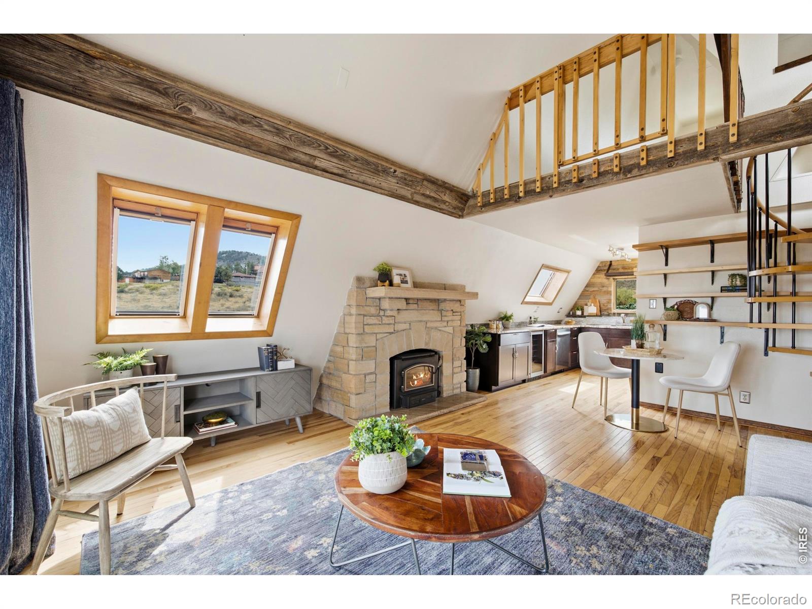 MLS Image #4 for 4616  cliff view lane,fort collins, Colorado