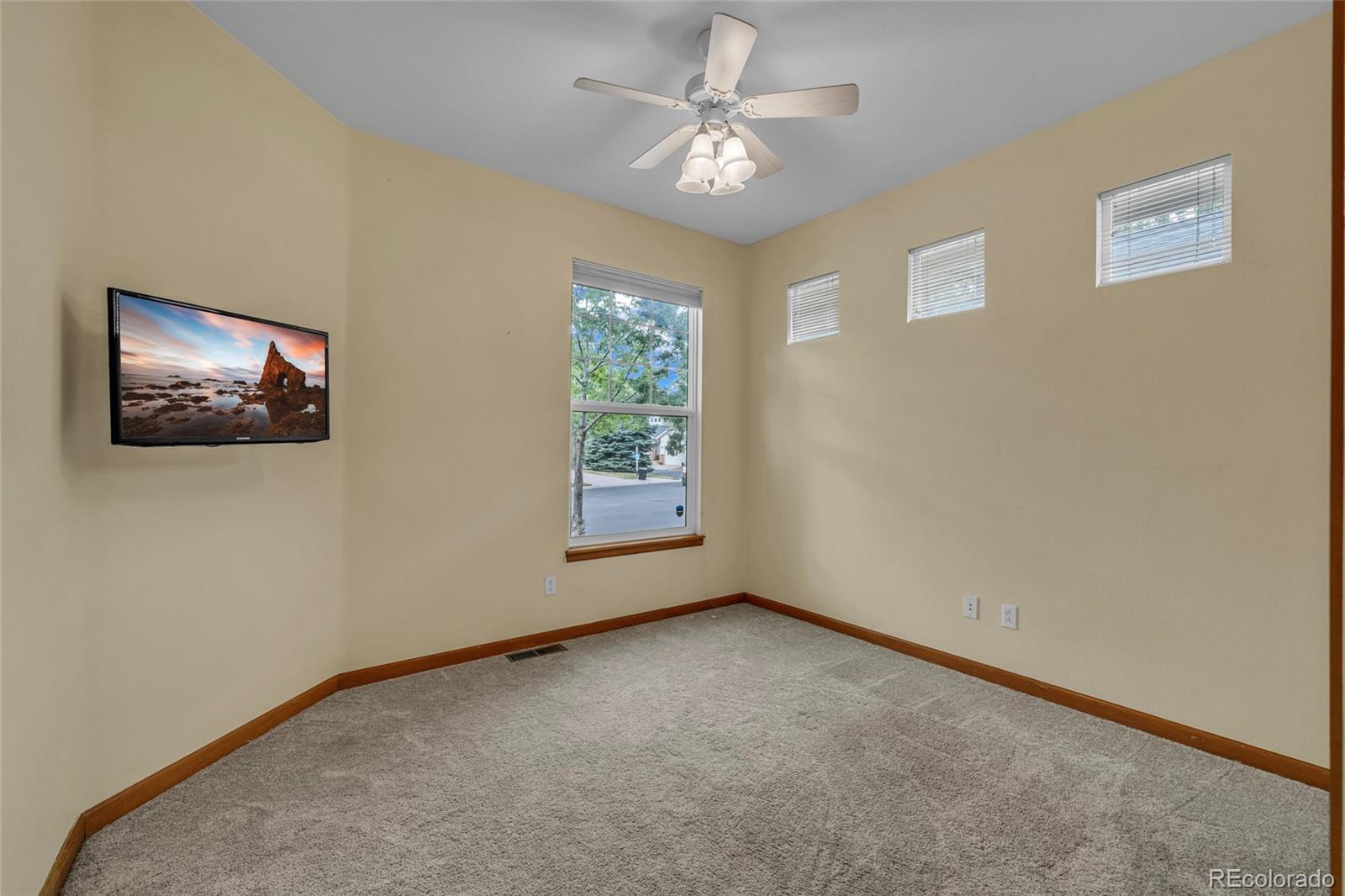 MLS Image #18 for 2592 s troy court,aurora, Colorado