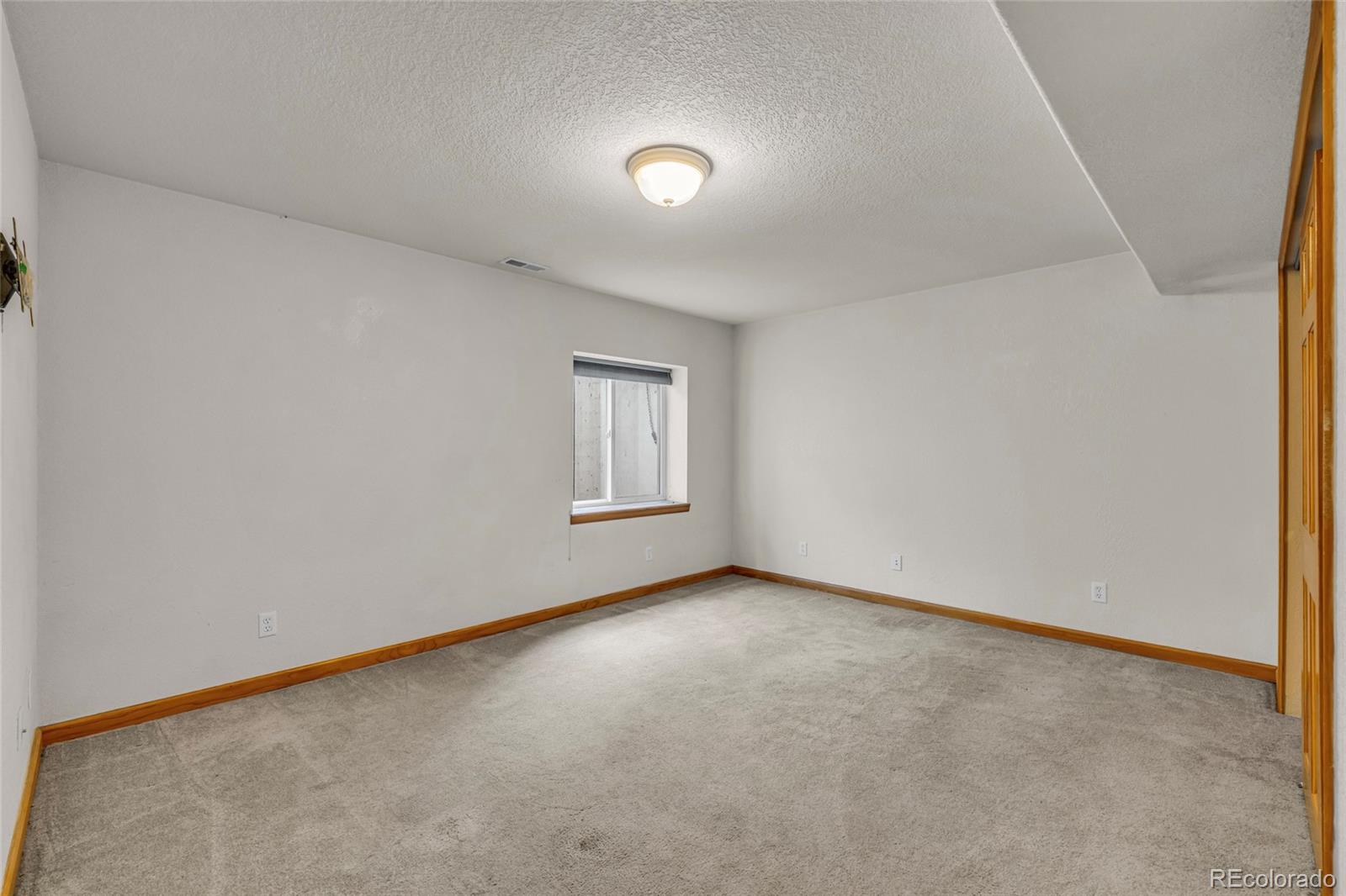 MLS Image #22 for 2592 s troy court,aurora, Colorado