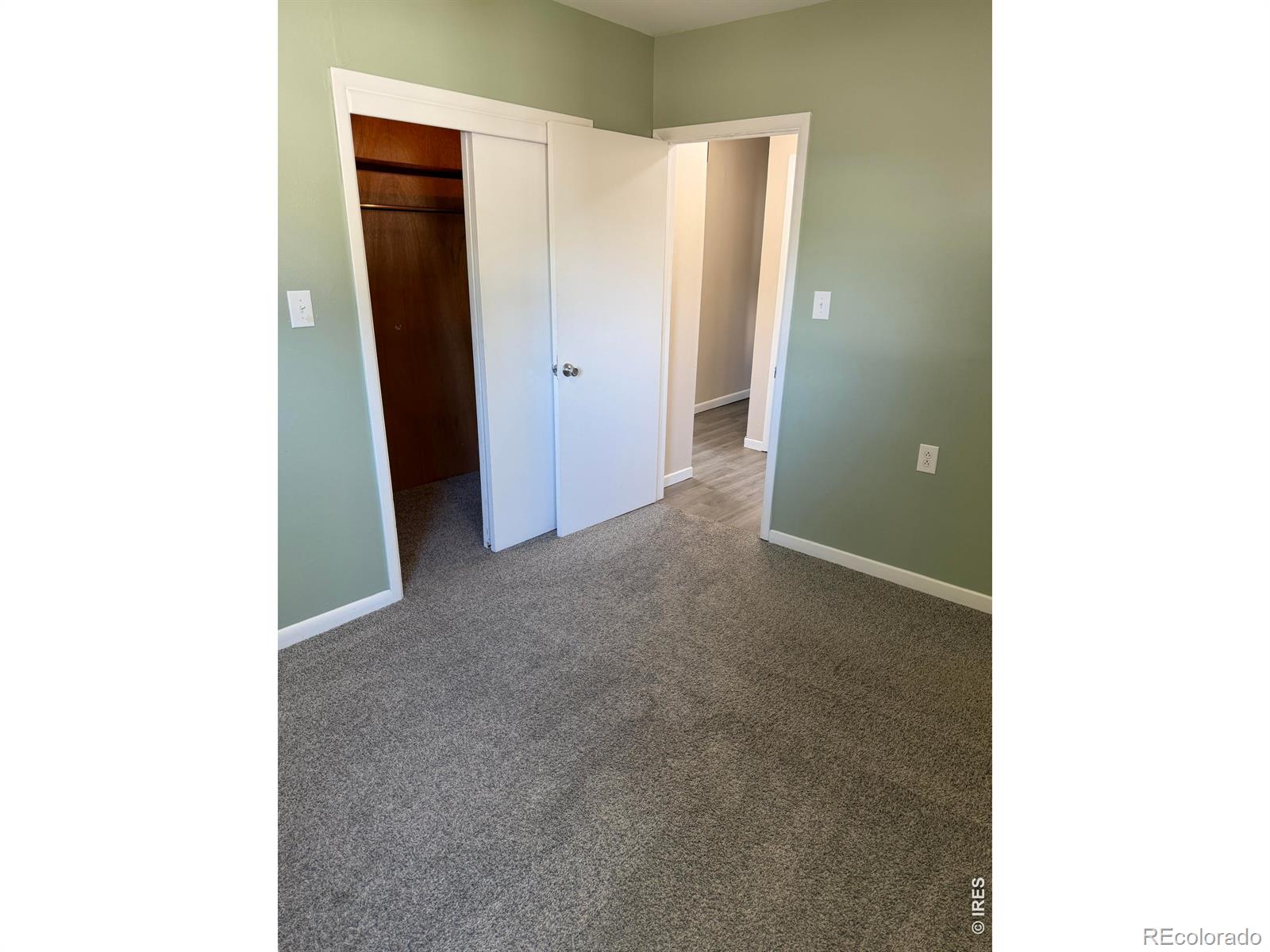 MLS Image #14 for 307  16th street,burlington, Colorado