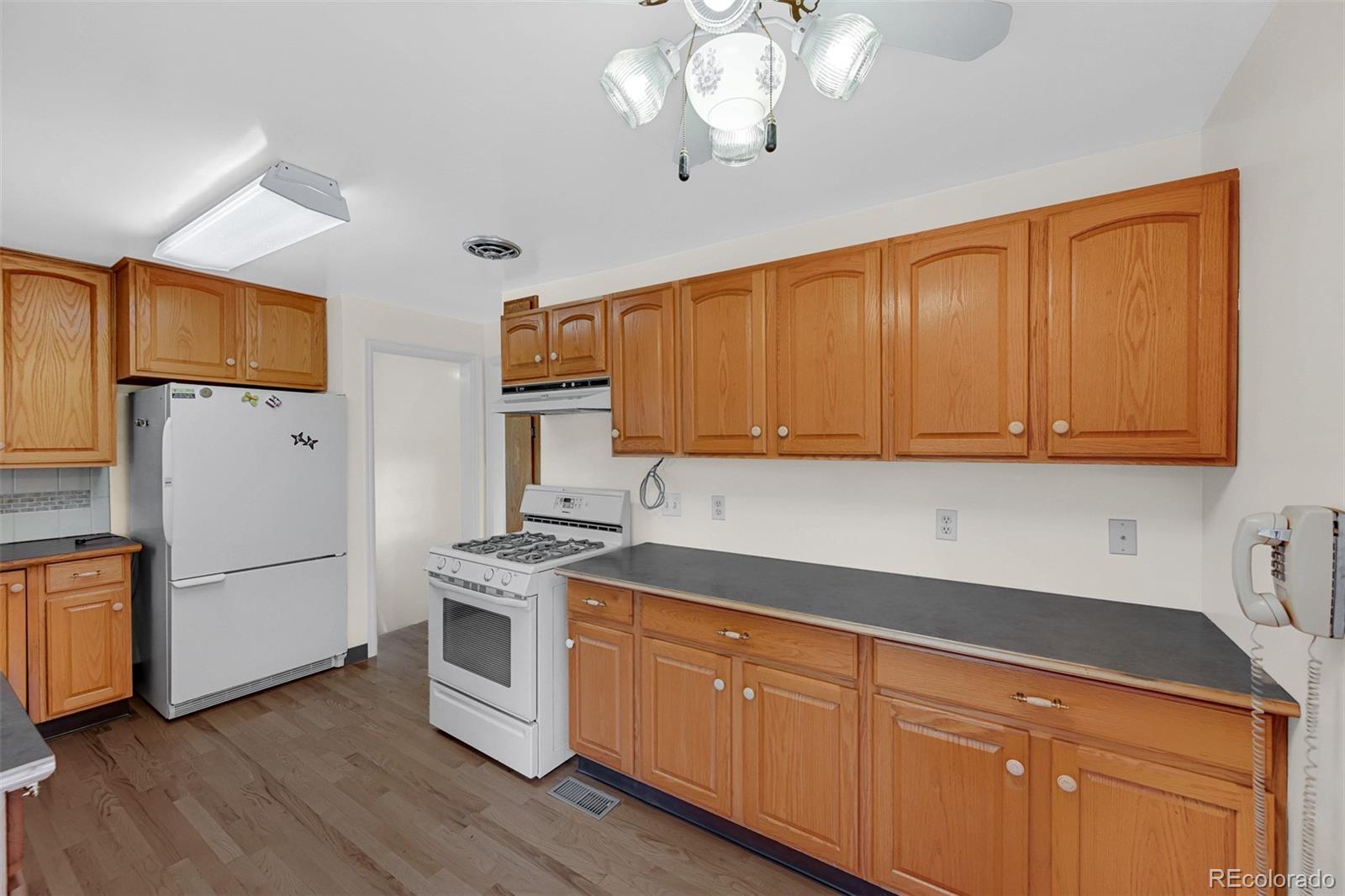 MLS Image #4 for 2245  bell court,denver, Colorado