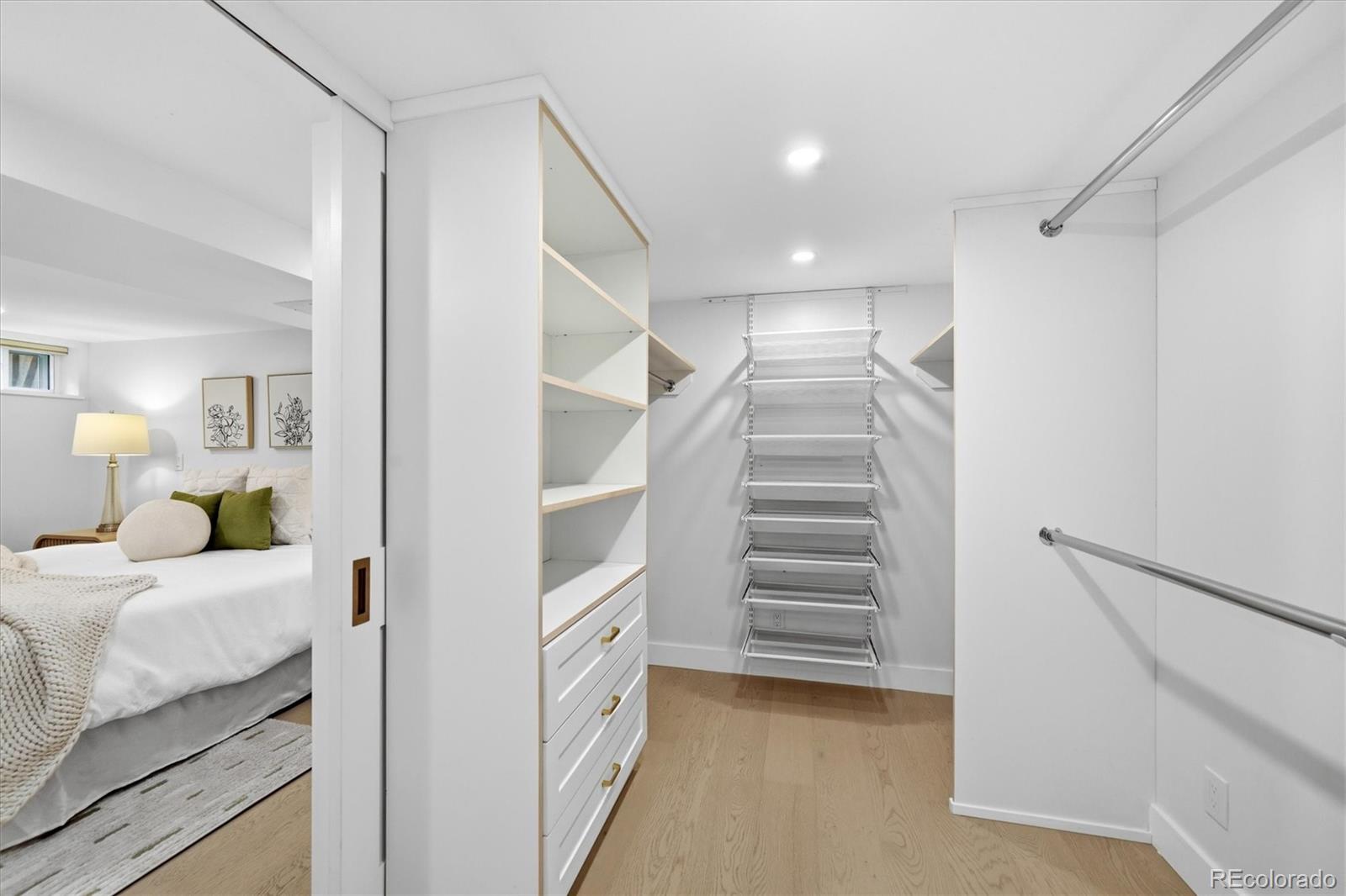 MLS Image #34 for 822 s race street,denver, Colorado