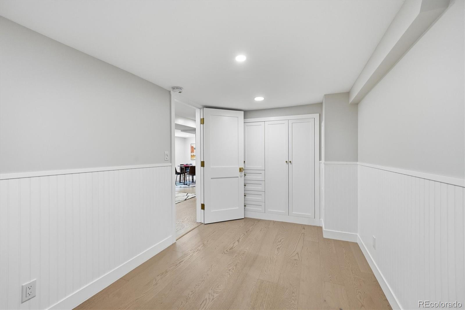 MLS Image #36 for 822 s race street,denver, Colorado