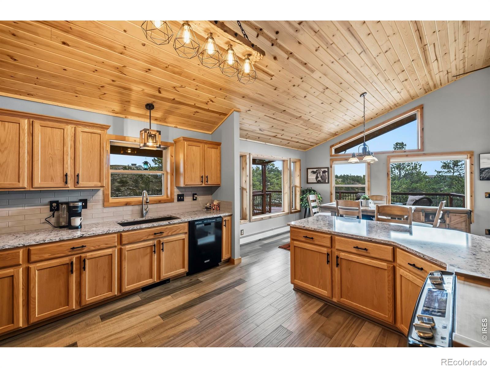 MLS Image #13 for 557  red bluff road,livermore, Colorado