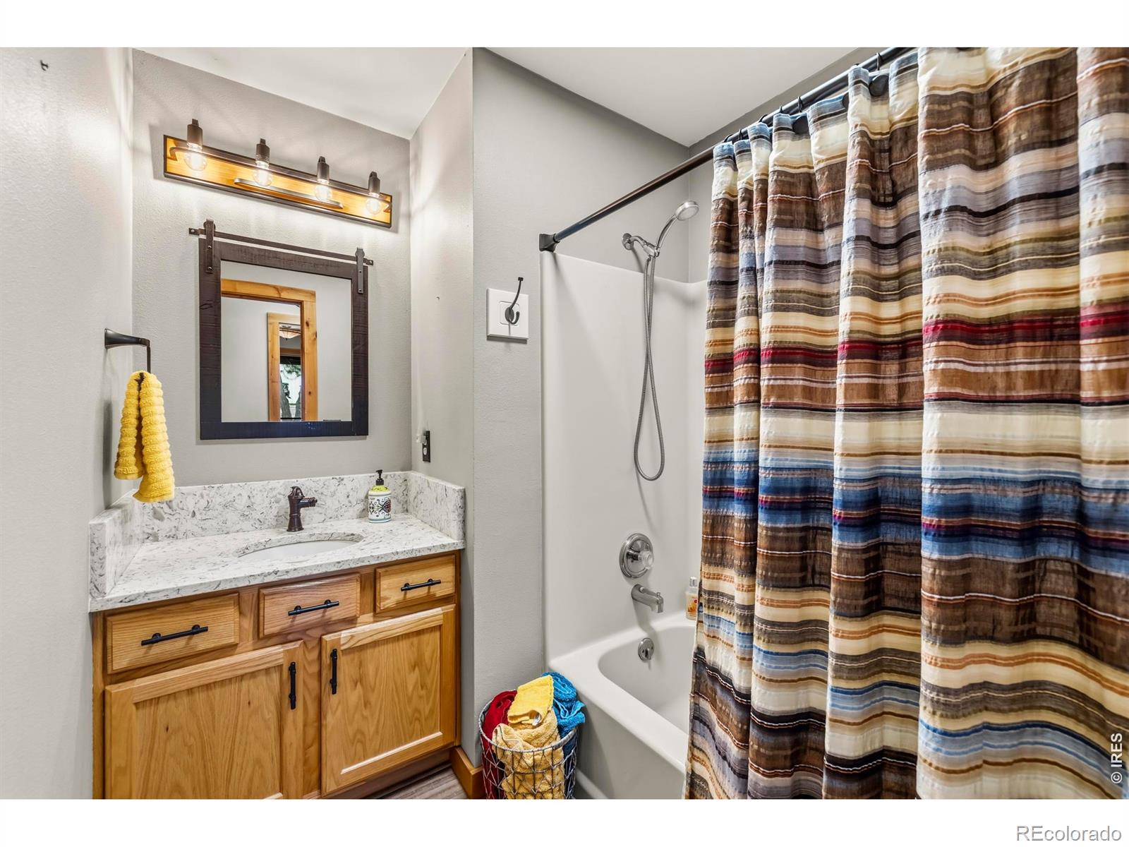 MLS Image #19 for 557  red bluff road,livermore, Colorado