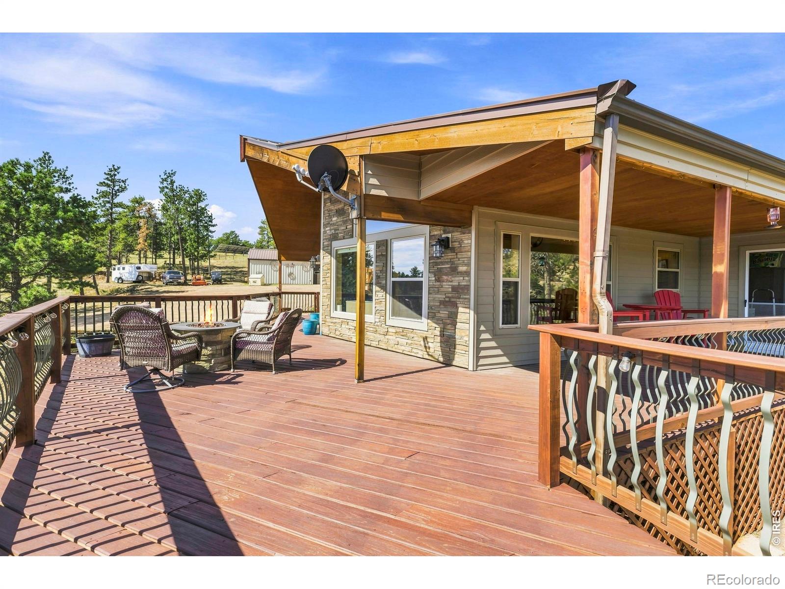 MLS Image #24 for 557  red bluff road,livermore, Colorado