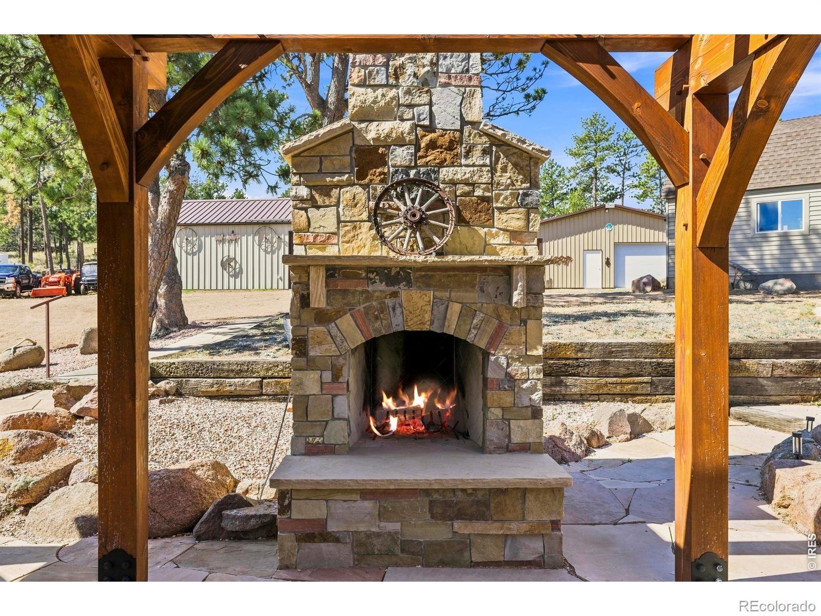 MLS Image #27 for 557  red bluff road,livermore, Colorado