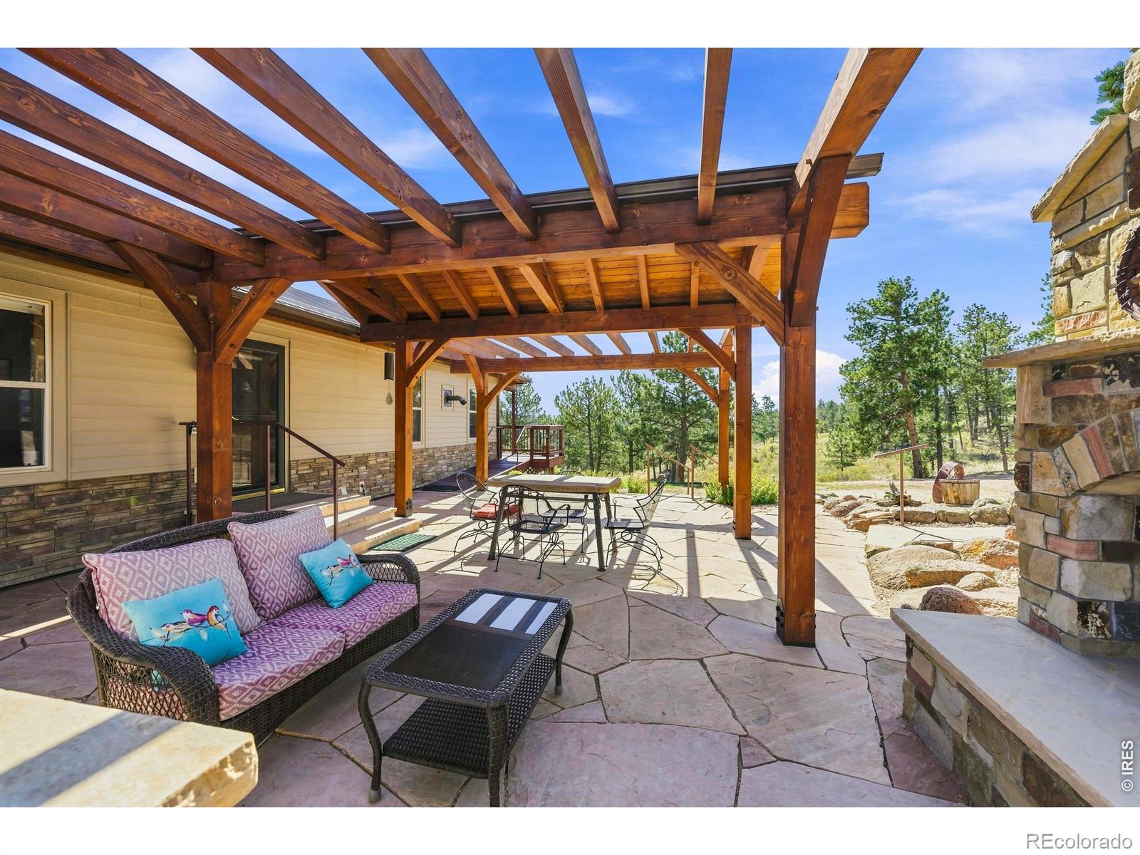 MLS Image #28 for 557  red bluff road,livermore, Colorado