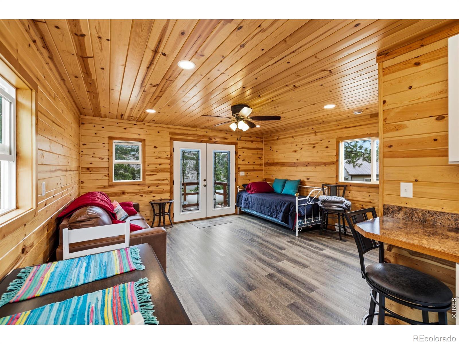 MLS Image #34 for 557  red bluff road,livermore, Colorado