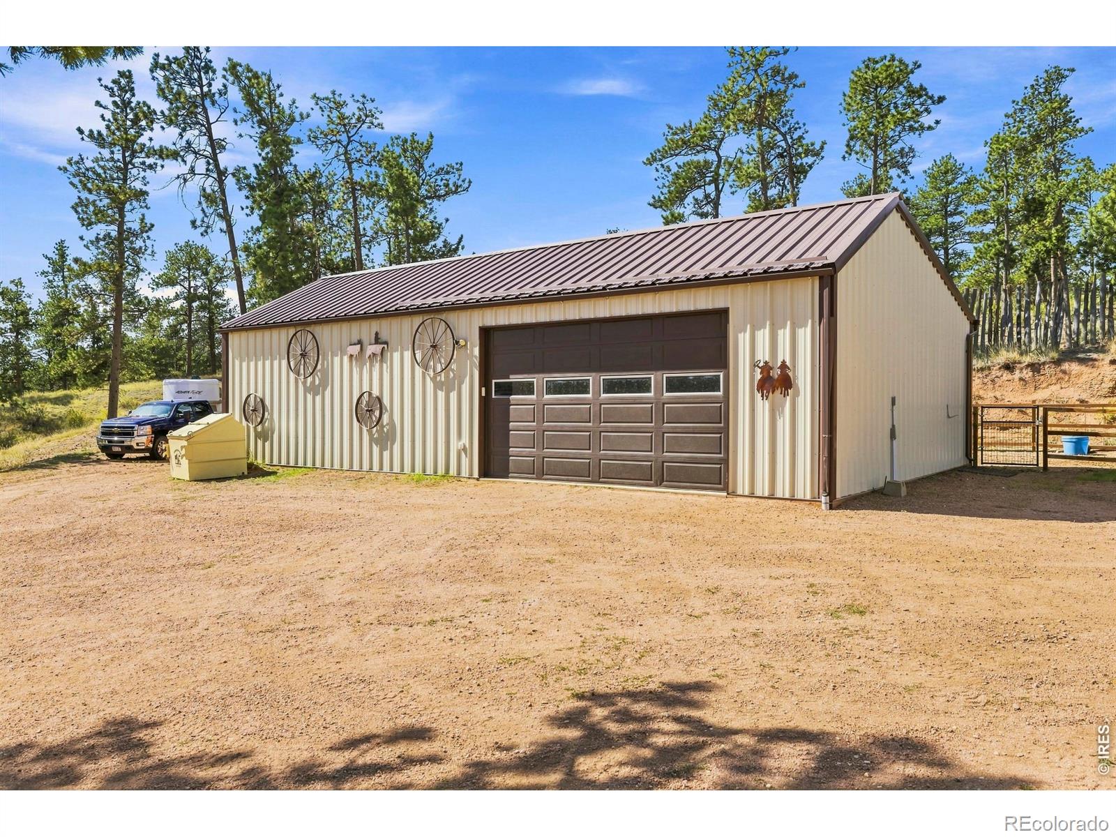 MLS Image #36 for 557  red bluff road,livermore, Colorado