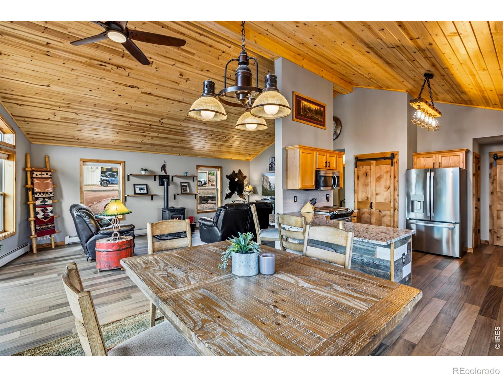 MLS Image #9 for 557  red bluff road,livermore, Colorado