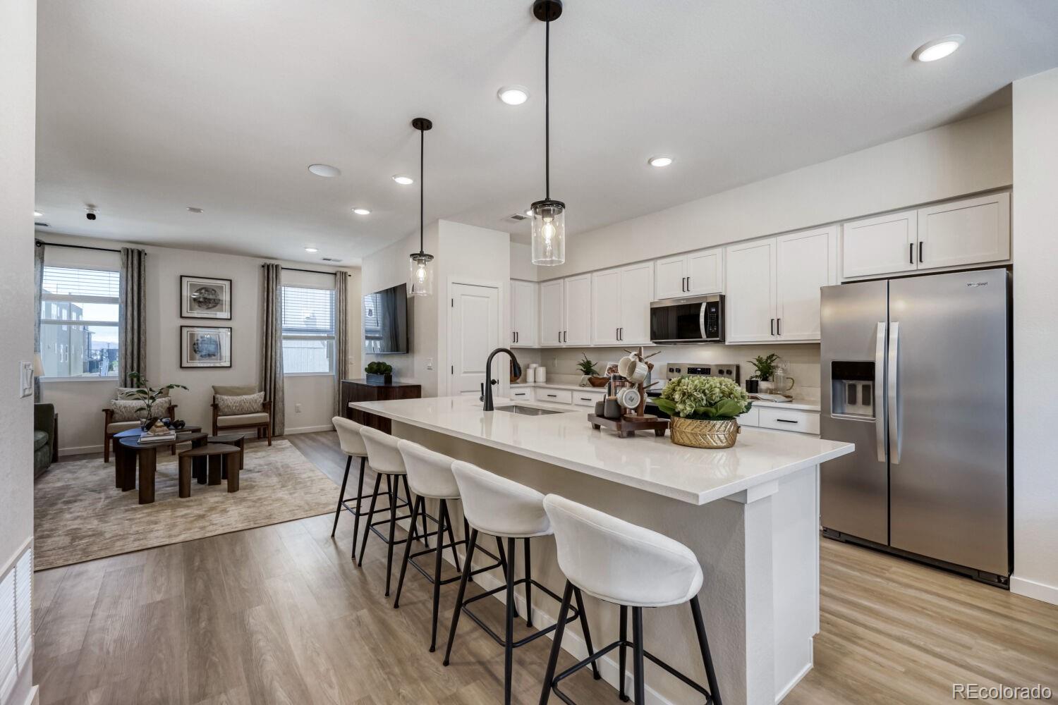 MLS Image #11 for 9200 e 47th avenue,denver, Colorado