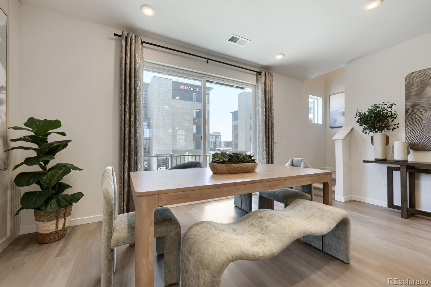 MLS Image #7 for 9200 e 47th avenue,denver, Colorado
