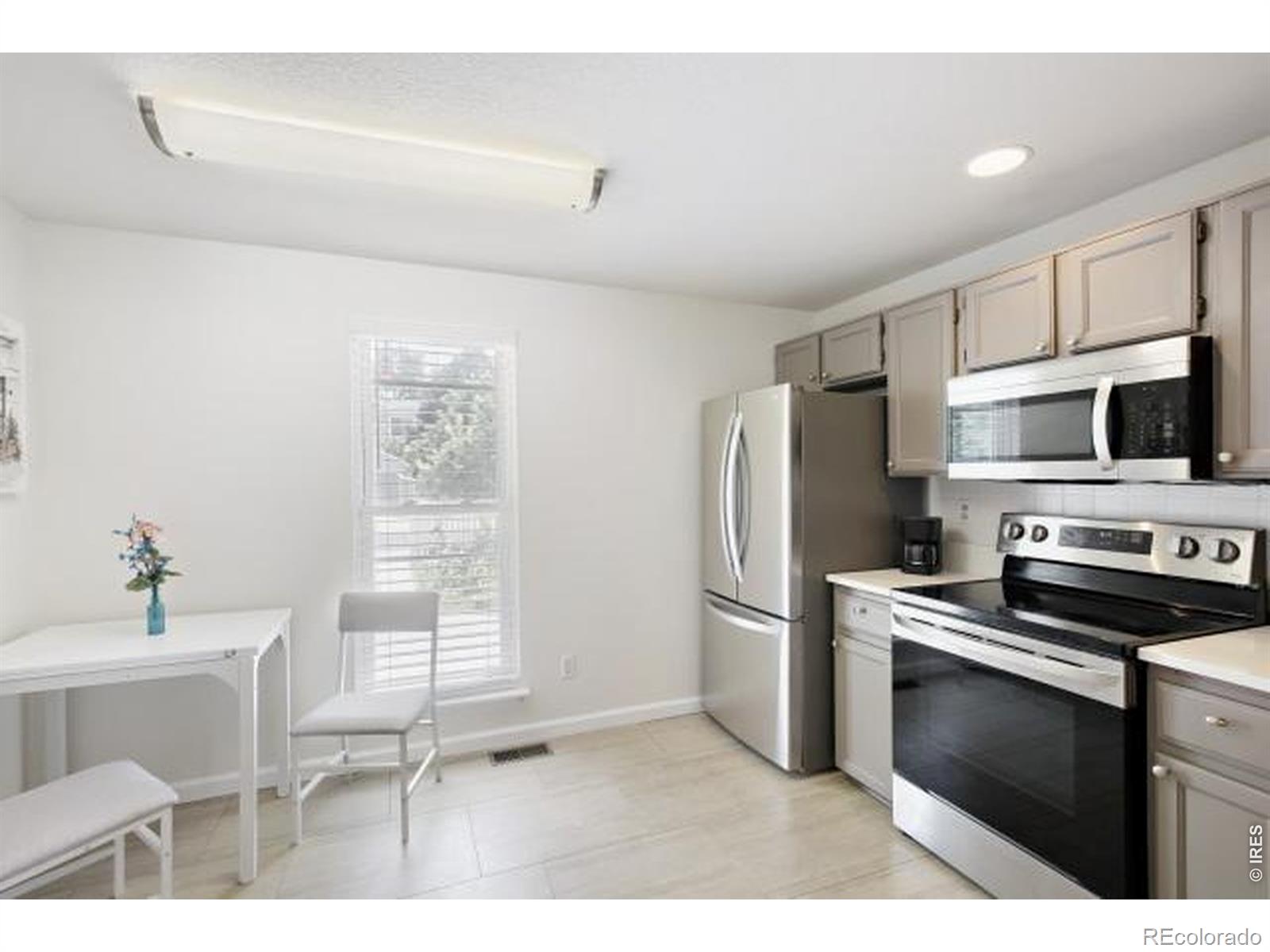 MLS Image #9 for 942  reynolds farm lane,longmont, Colorado