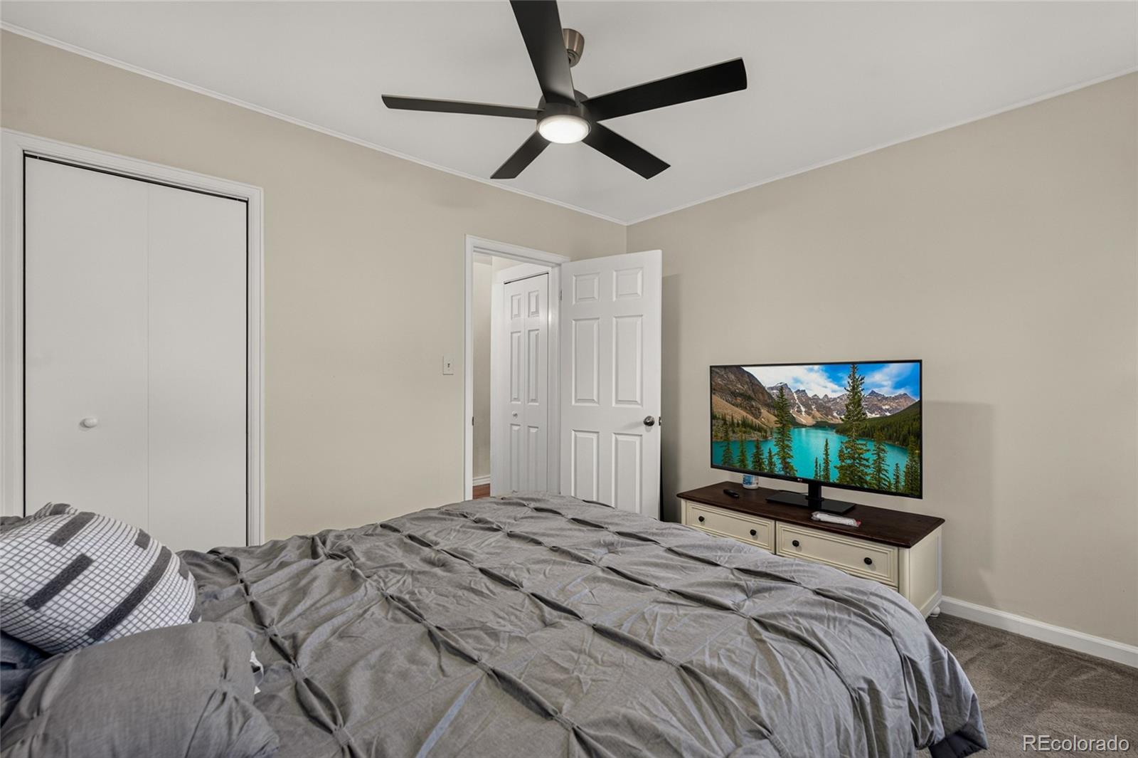 MLS Image #14 for 2836 w irvington place,denver, Colorado