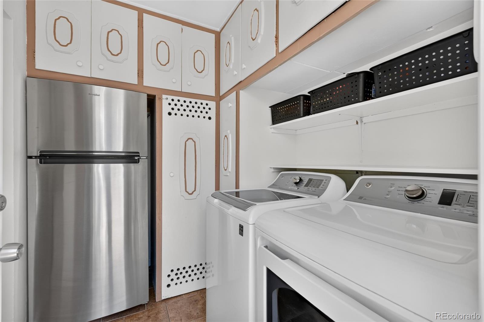 MLS Image #9 for 2836 w irvington place,denver, Colorado