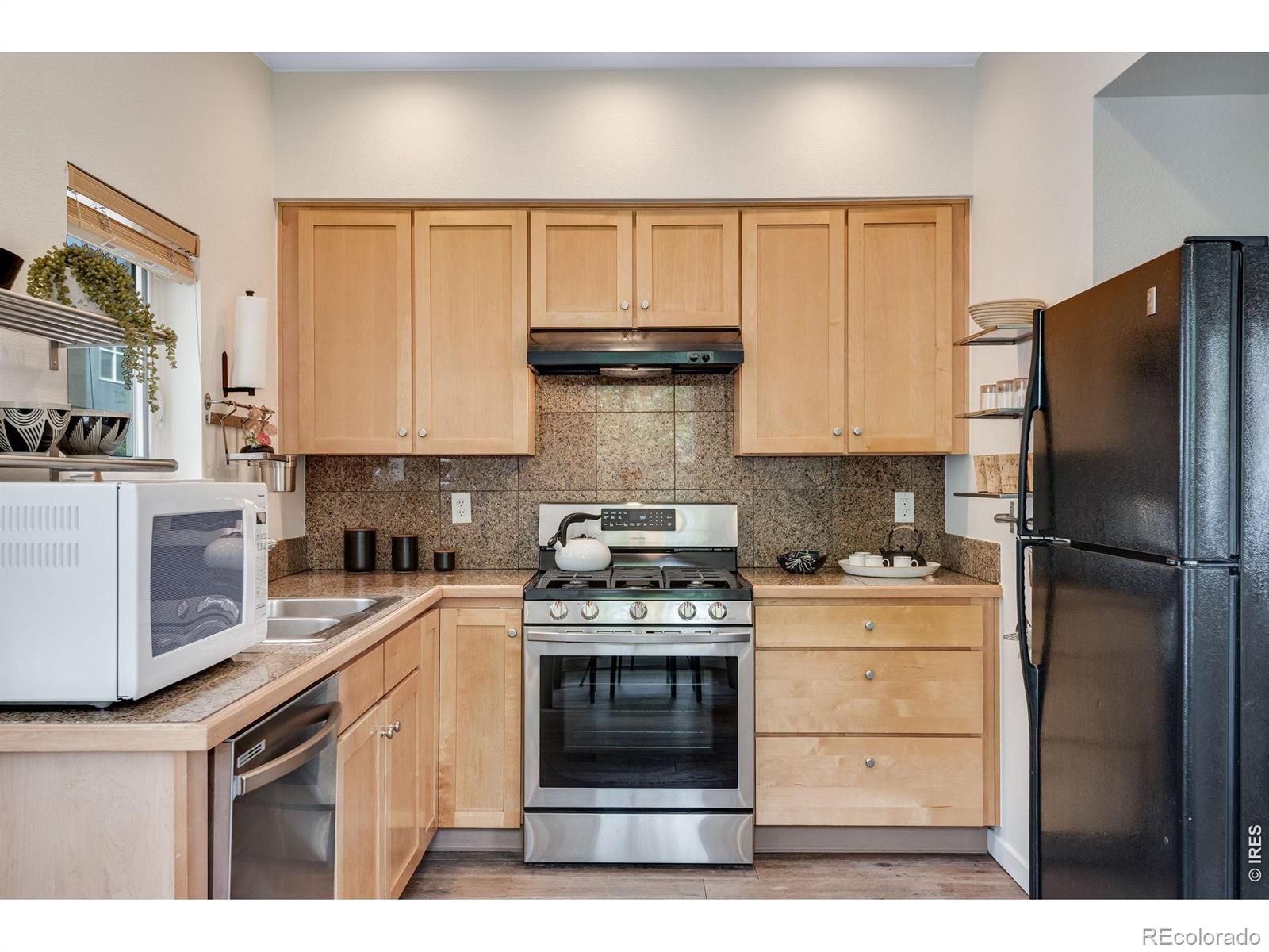 MLS Image #24 for 1547  easy rider lane,boulder, Colorado