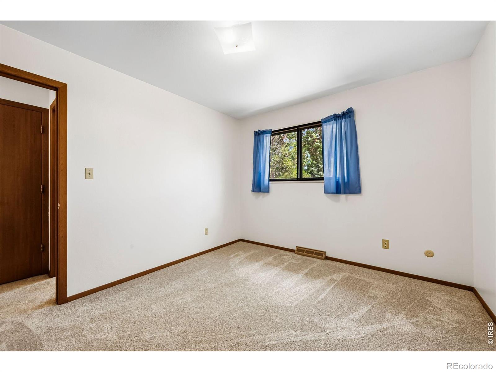 MLS Image #14 for 754 s dotsero drive,loveland, Colorado