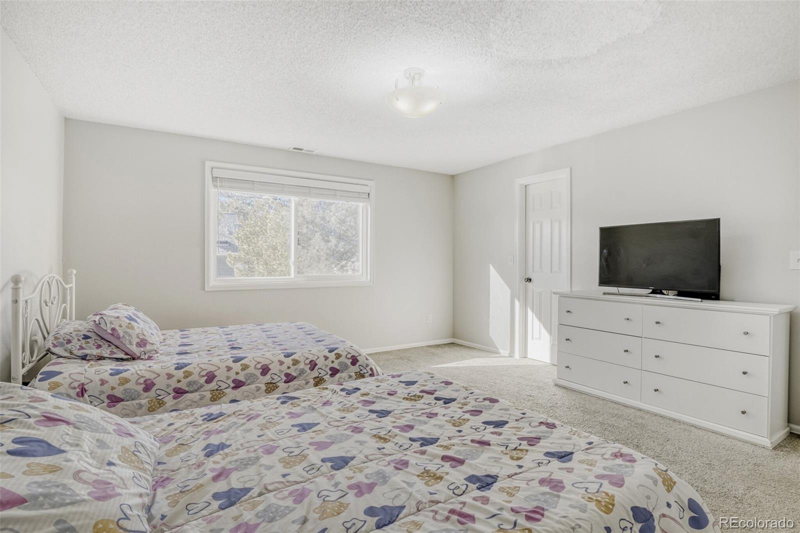 MLS Image #10 for 12404 e tennessee circle,aurora, Colorado