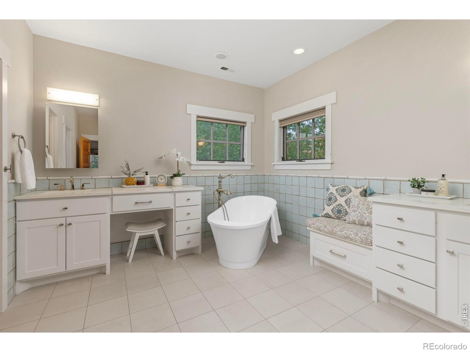 MLS Image #21 for 818  confidence drive,longmont, Colorado